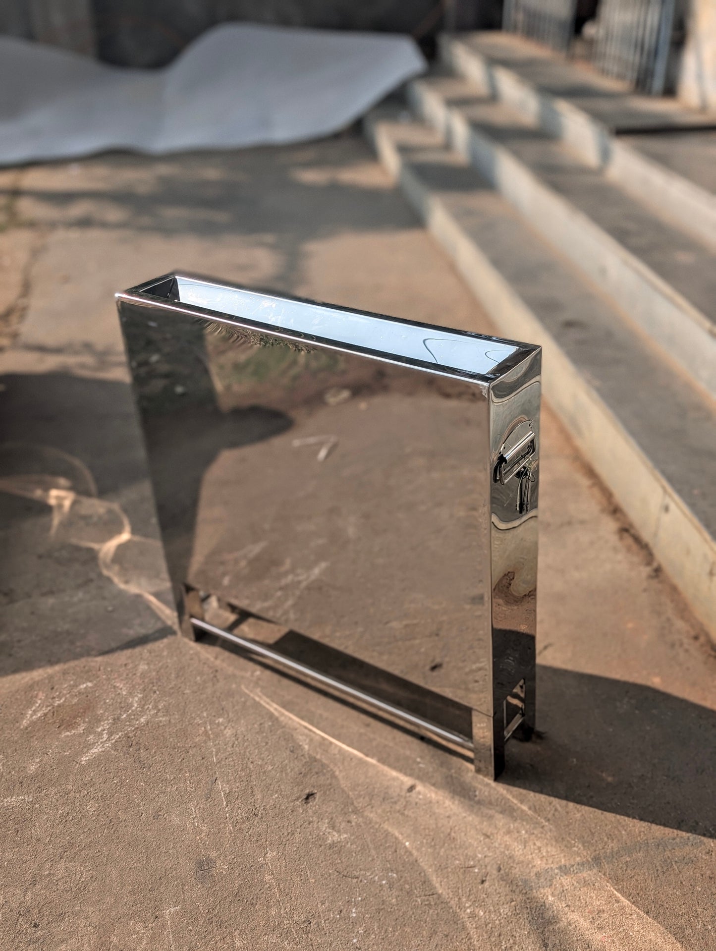 SS donation box flat dan peti 30" by 30" by 6"