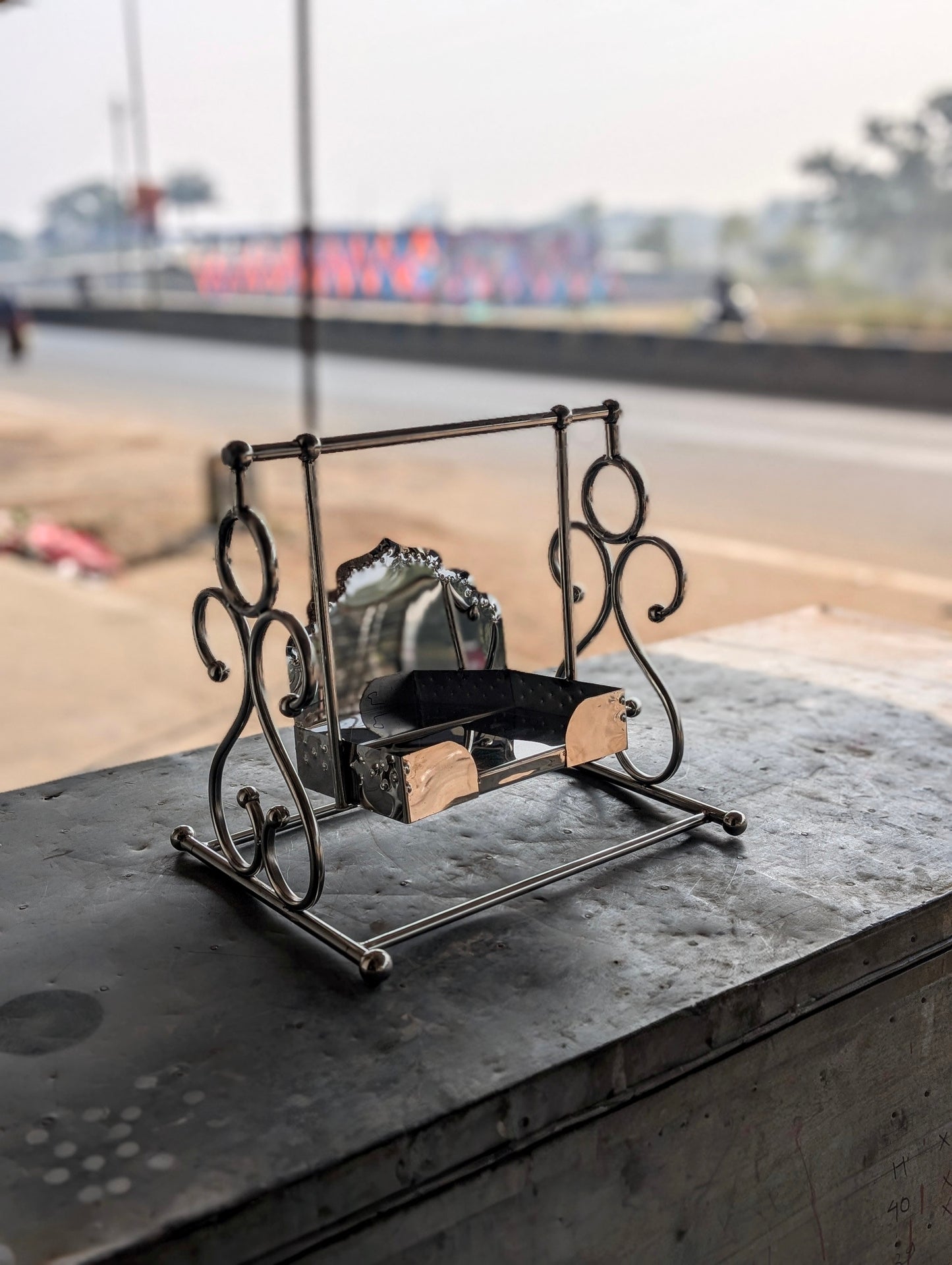 Laddoo gopal swing